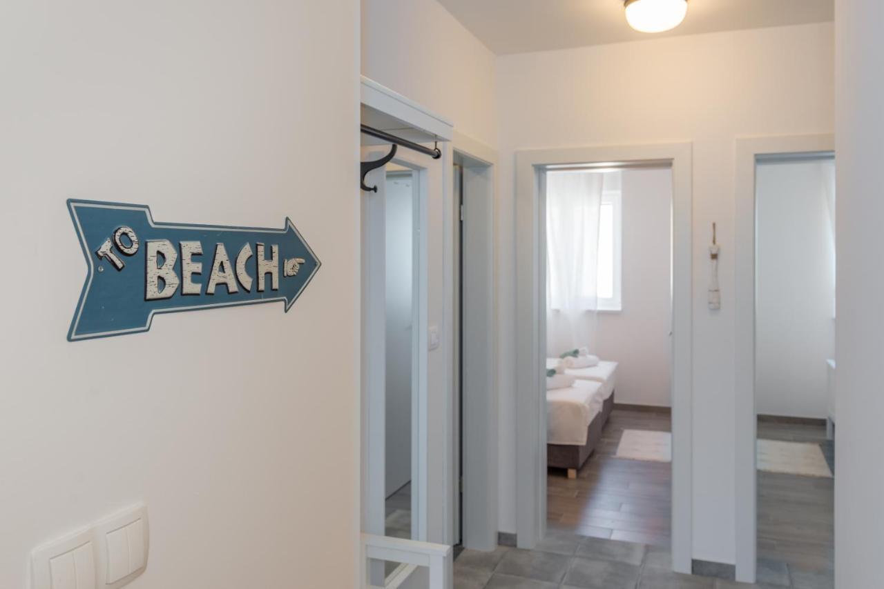 New And Chic Place Near Old Town Of Trogir Buitenkant foto