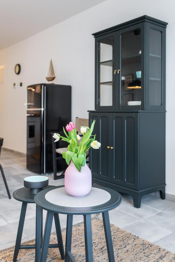 New And Chic Place Near Old Town Of Trogir Buitenkant foto