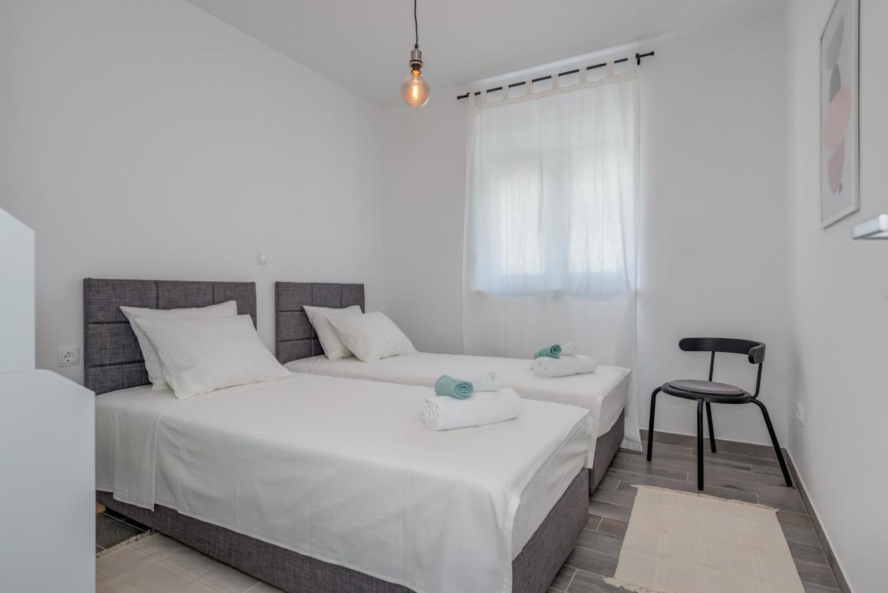 New And Chic Place Near Old Town Of Trogir Buitenkant foto